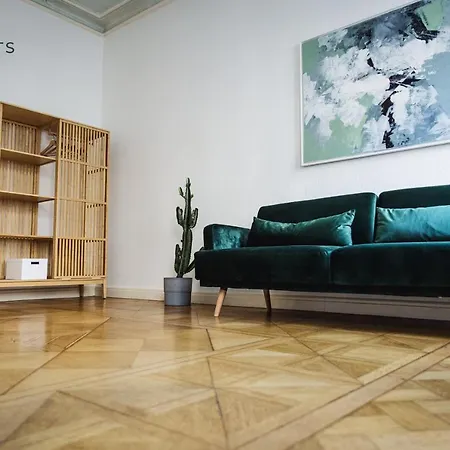 Stilvolles Altbau Mit Stellplatz&netflix We 02 Apartment