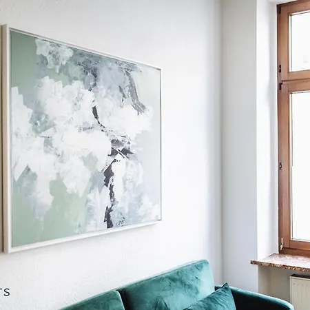 Stilvolles Altbau Mit Stellplatz&netflix We 02 Magdeburg
