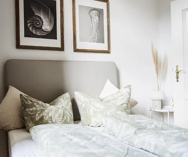 Deluxe Nahe Zentrum 2 *